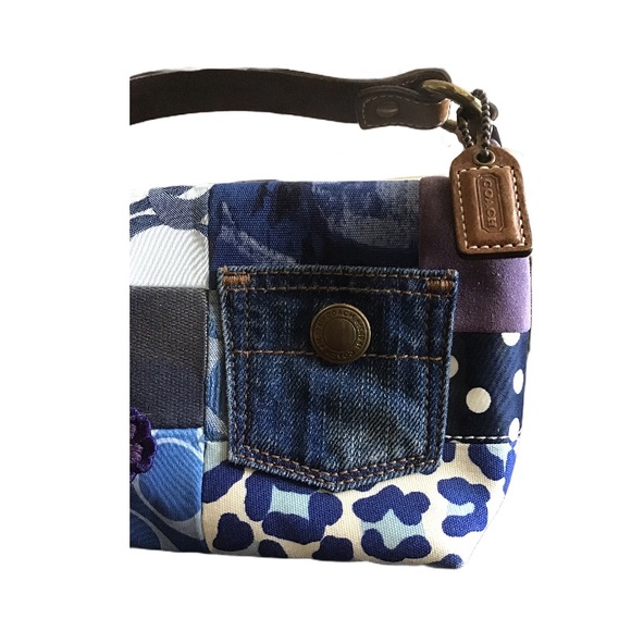 Authentic Coach Denim Embroidered MultiPatch Purse - Picture 2 of 8